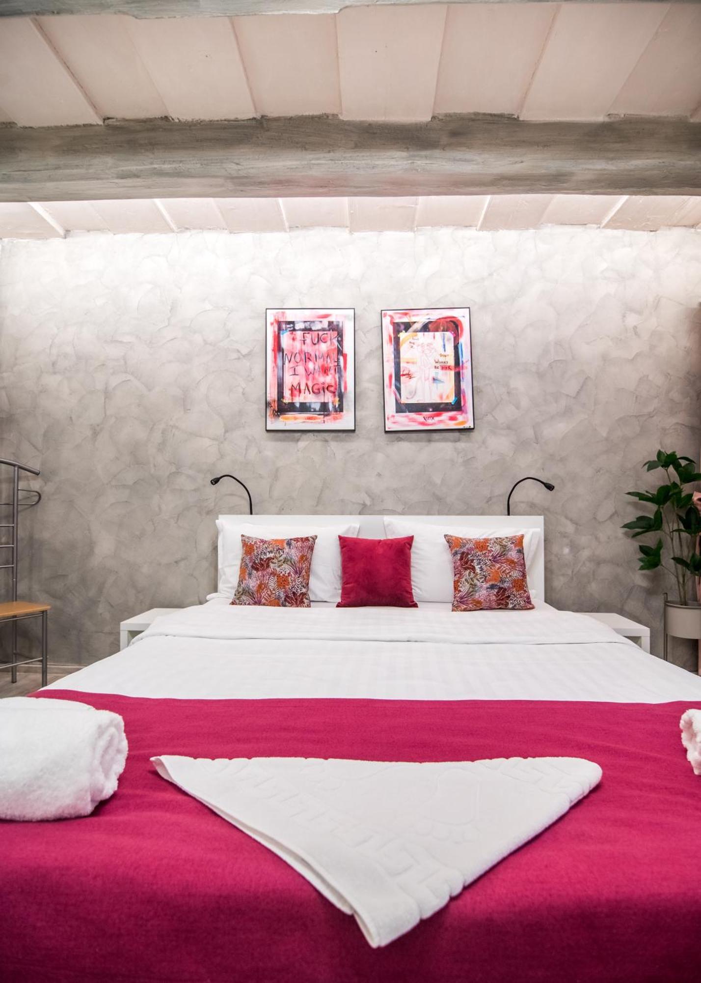 Magic House Brasov Apartment ภายนอก รูปภาพ